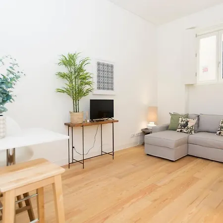 Appartamento Downtown Flat By Lovelystay *
