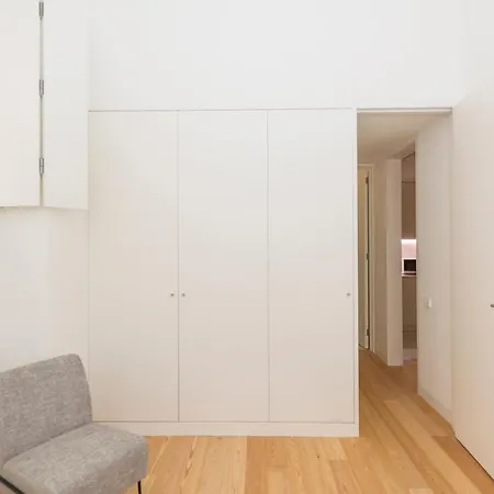 Downtown Flat By Lovelystay Apartmán
